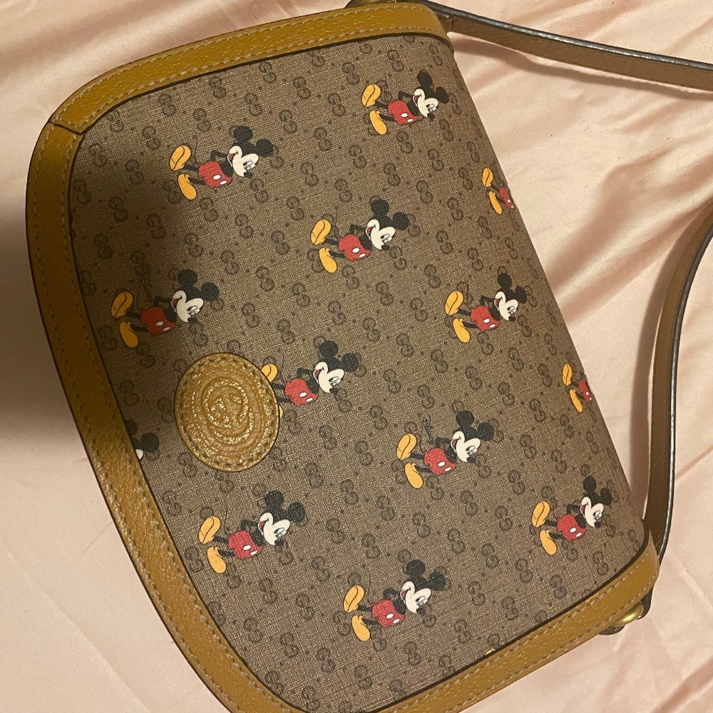 Mickey Mouse Gucci crossbody bag